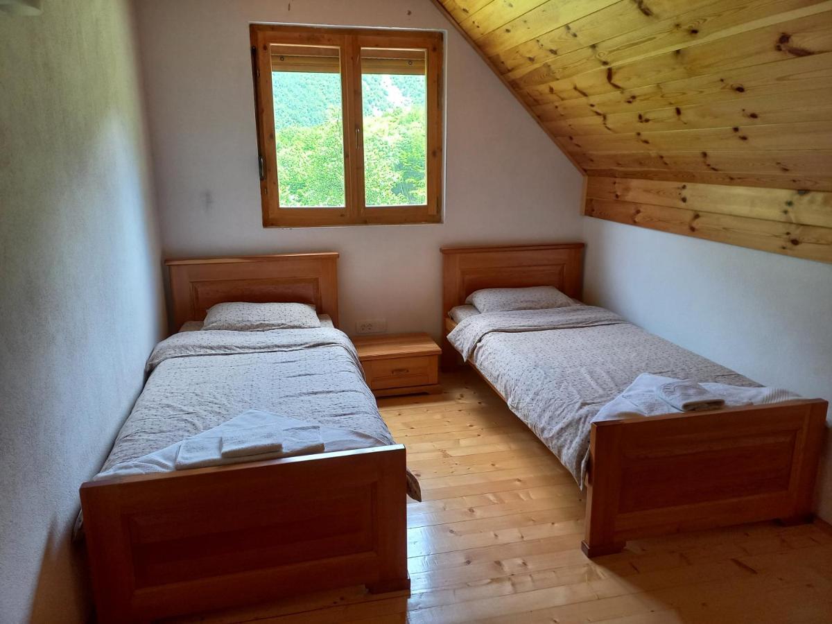 Montana Country house Dobrilovina