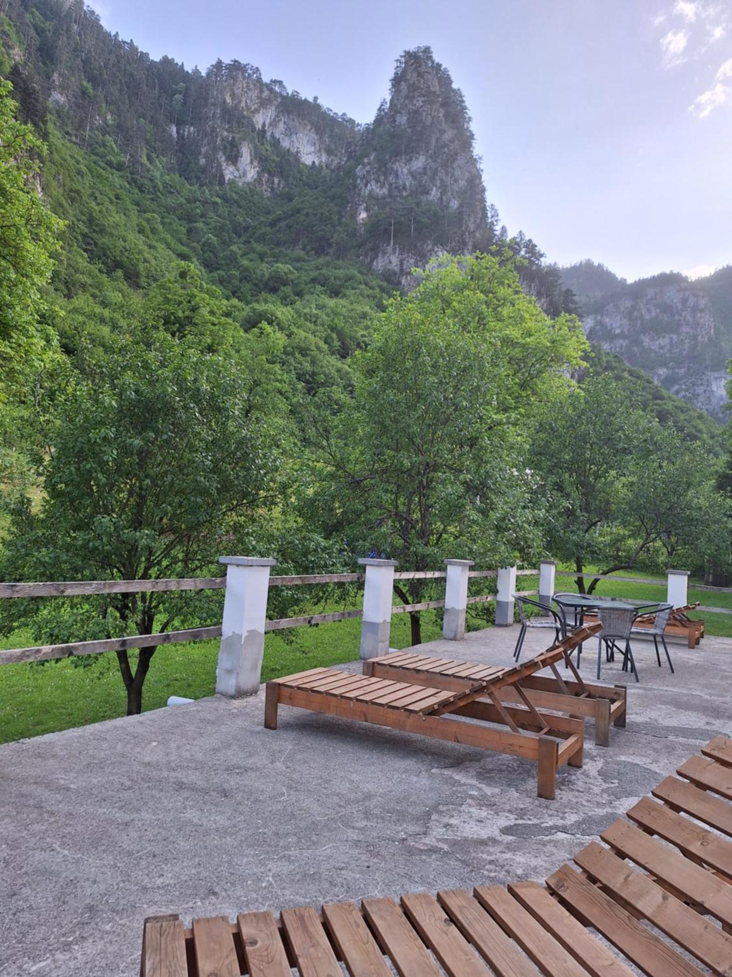 Country house Montana Dobrilovina